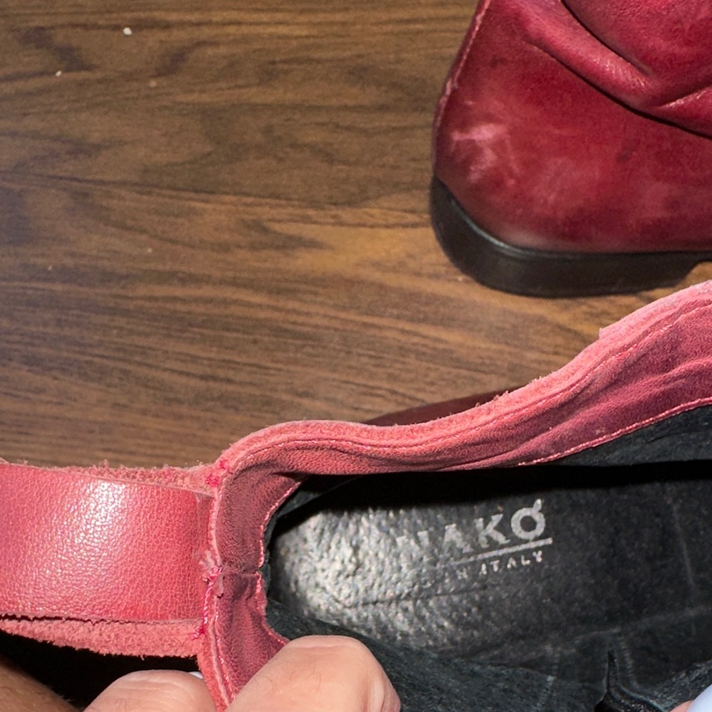 Elegant Maroon Ankle Booties - Picture 5 of 5